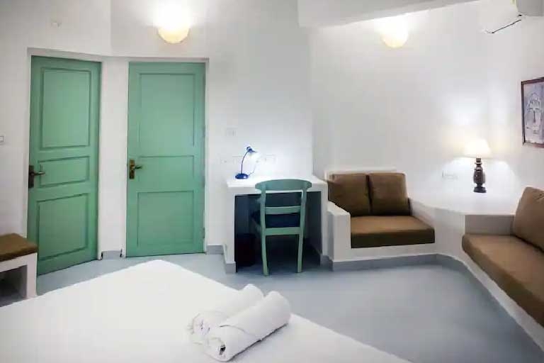 Sea Shore 2BHK By Laze Around Us