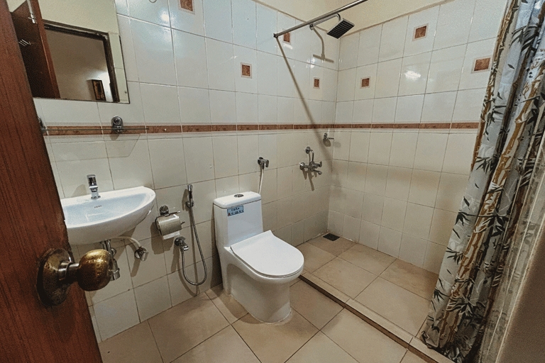 Yellow Footprints- 2BHK Villa With Garden View | Laze Around Us