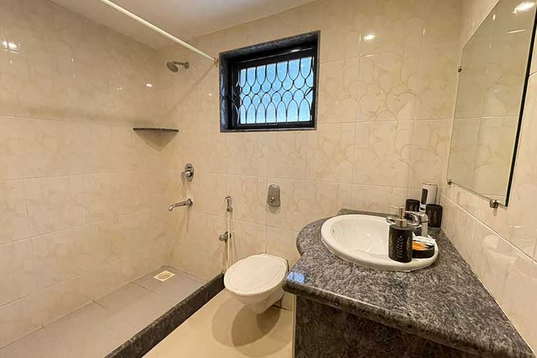 Casa Sunset 3 BHK With Private Pool | Laze Around Us