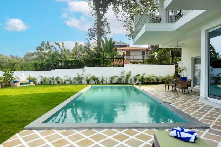 Villa Solitude by Laze Around Us