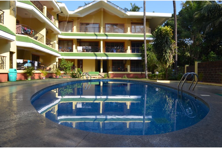 Deja Blue 3BHK Apartment With Common Pool - Arpora
